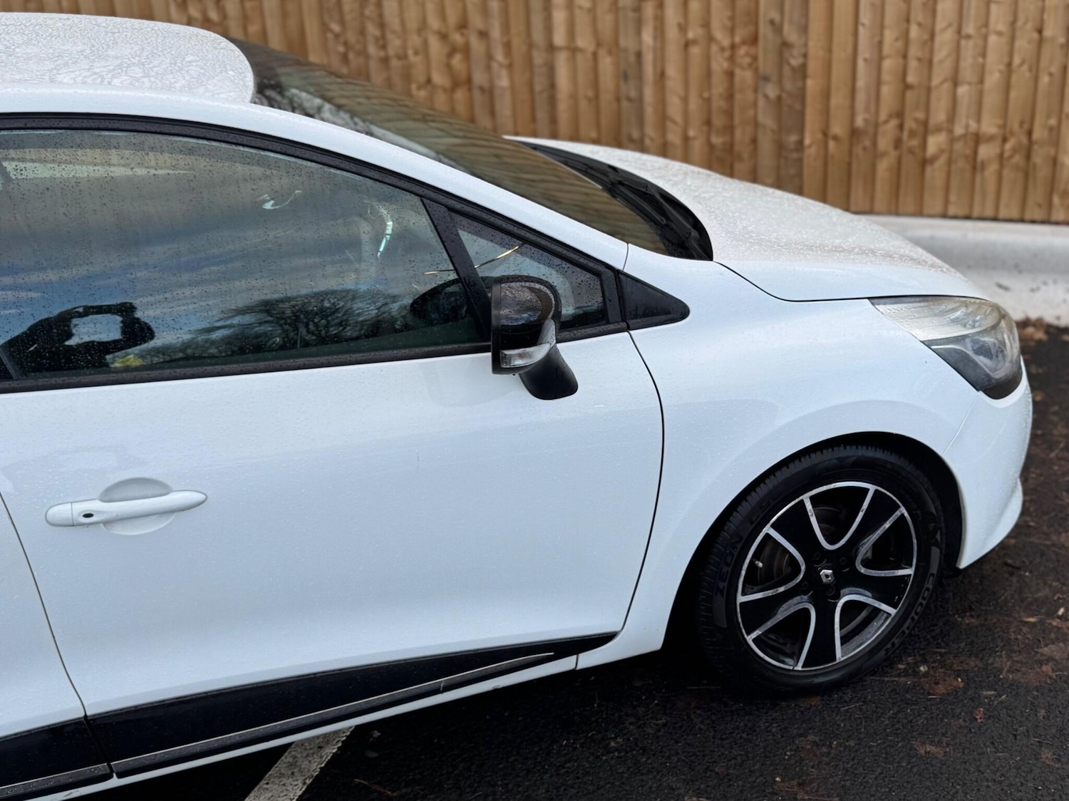 Used Renault Clio 2014 for sale - 76898869: Photo 43