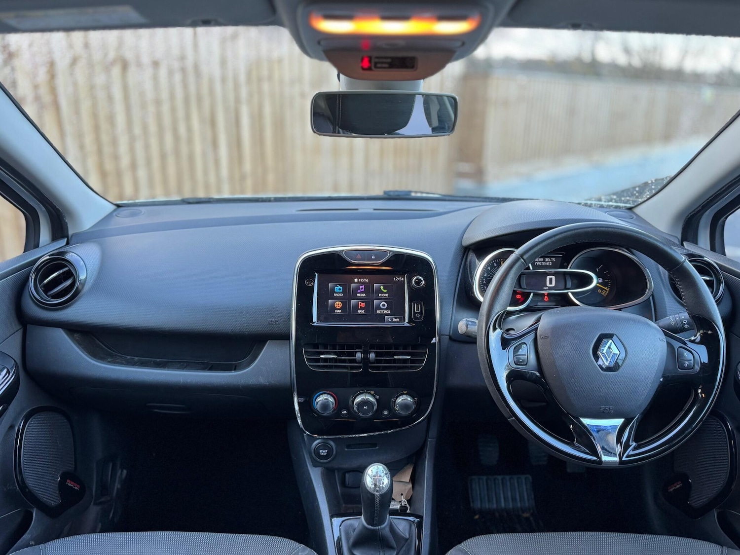 Used Renault Clio 2014 for sale - 76898869: Photo 58