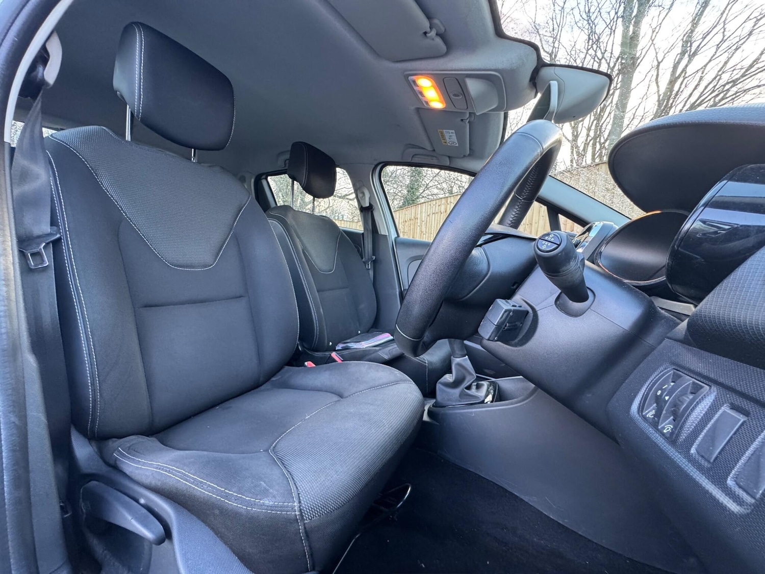 Used Renault Clio 2014 for sale - 76898869: Photo 60