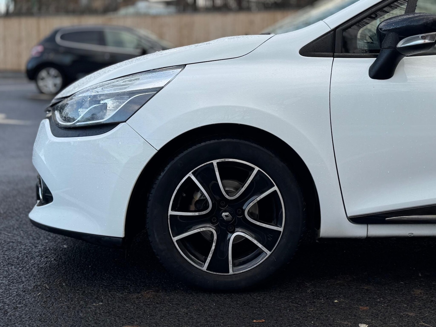 Used Renault Clio 2014 for sale - 76898869: Photo 67