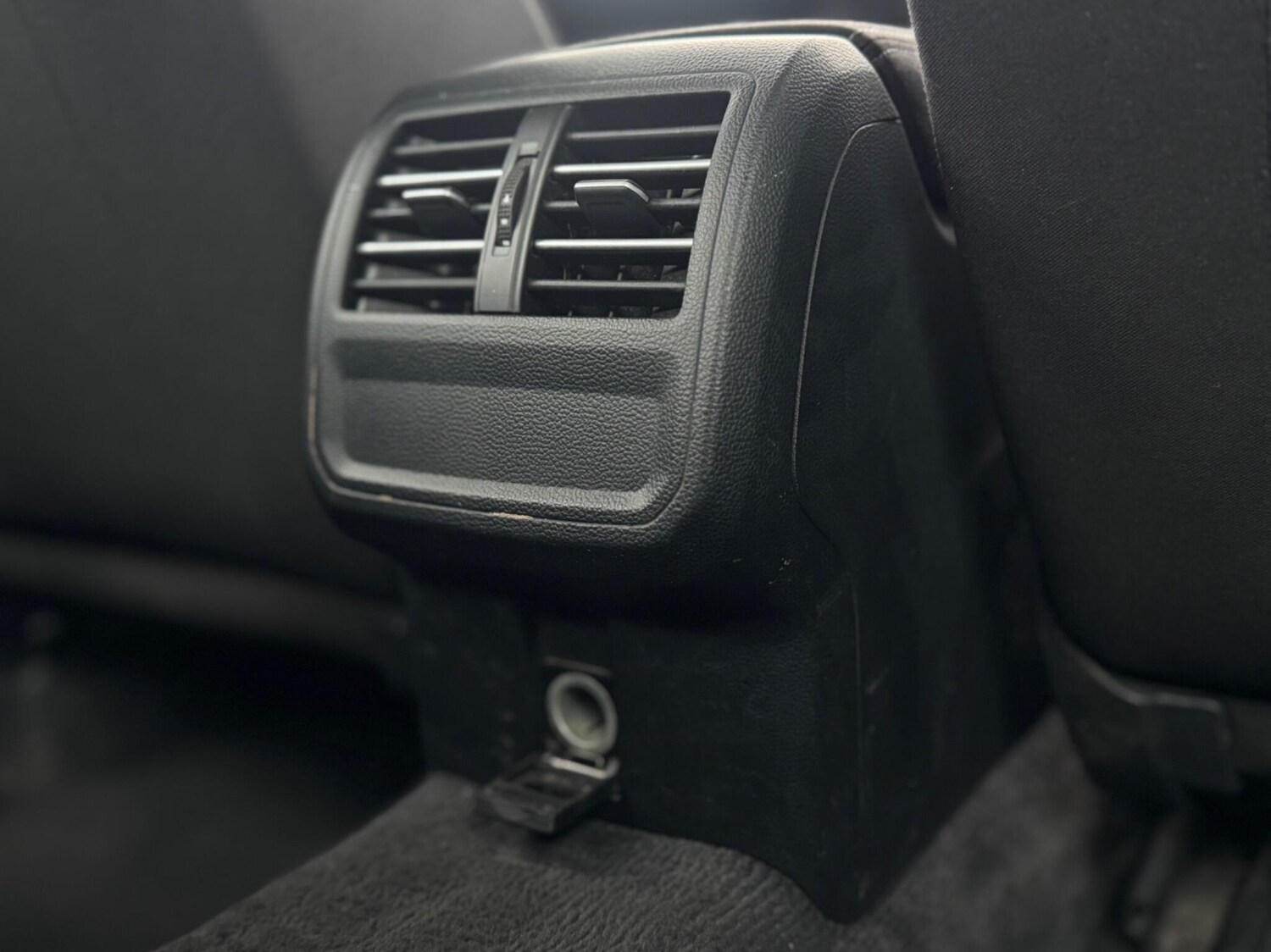 Used Volkswagen Passat 2015 for sale - 77479467: Photo 52