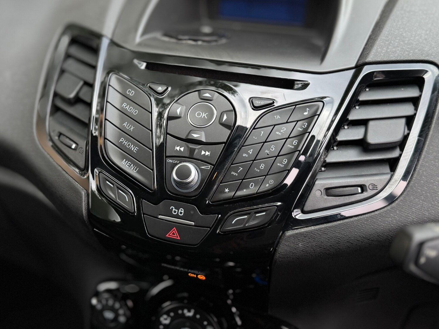 Used Ford Fiesta 2016 for sale - 76554194: Photo 74