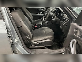 Used Vauxhall Zafira Tourer 2012 for sale - 79093494: Photo