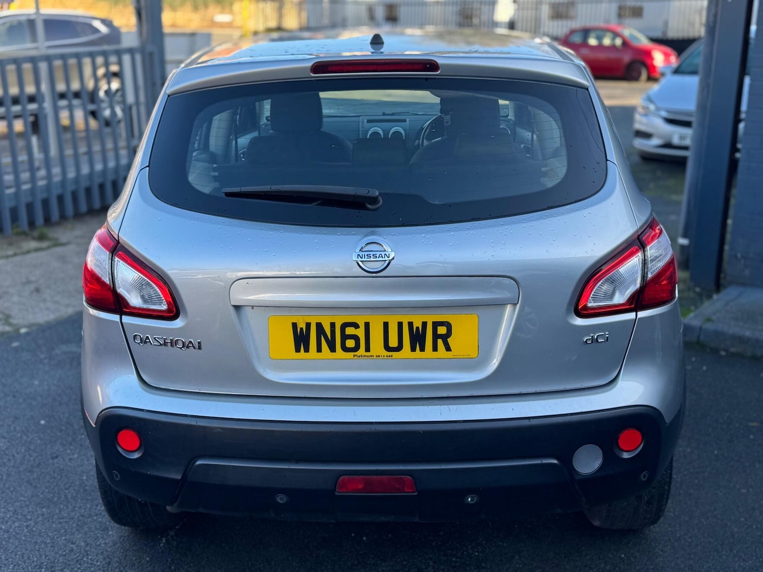 Used Nissan Qashqai 2011 for sale - 76759525: Photo 24