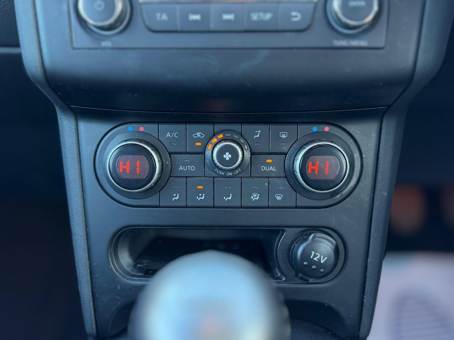 Used Nissan Qashqai 2011 for sale - 76759525: Photo 42