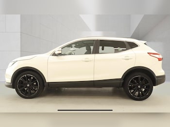 Used Nissan Qashqai 2014 for sale - 79259838: Photo