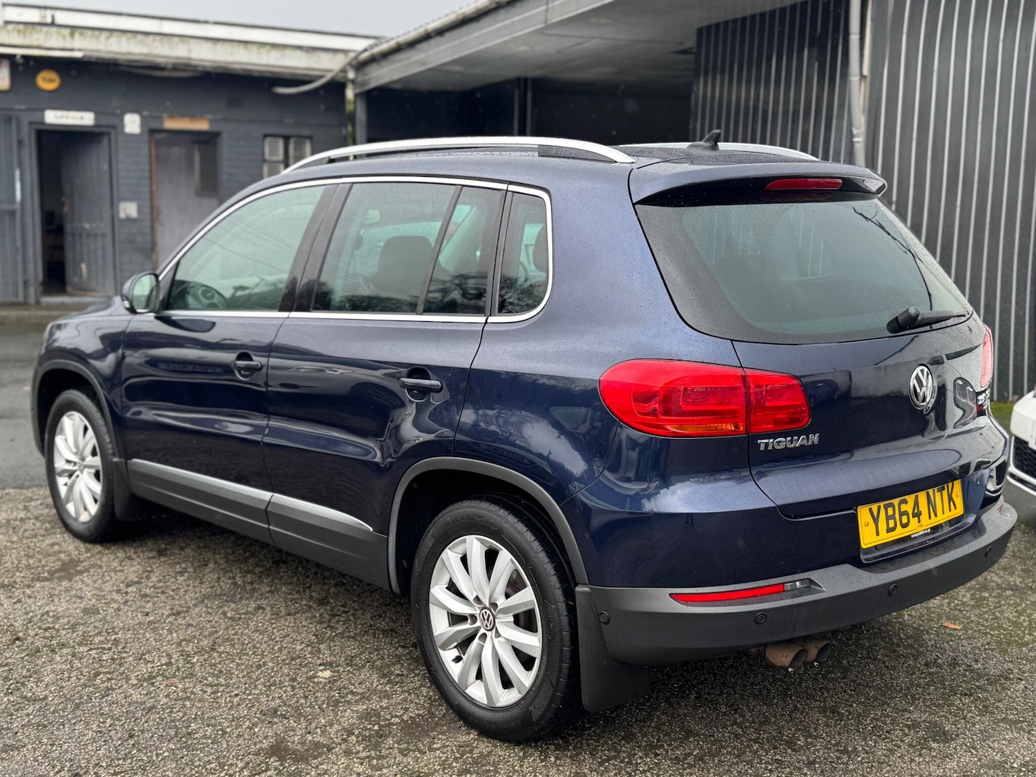 Used Volkswagen Tiguan 2015 for sale - 77411745: Photo 4