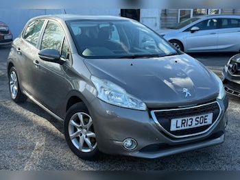 Used Peugeot 208 2013 for sale - 78291583: Photo