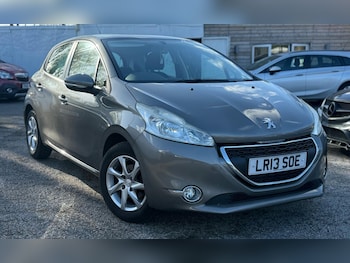 Used Peugeot 208 2013 for sale - 78291583: Photo