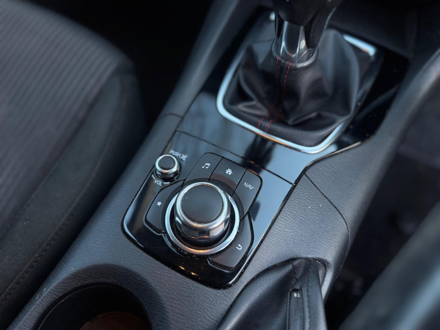 Used Mazda Mazda3 2014 for sale - 76702446: Photo 72