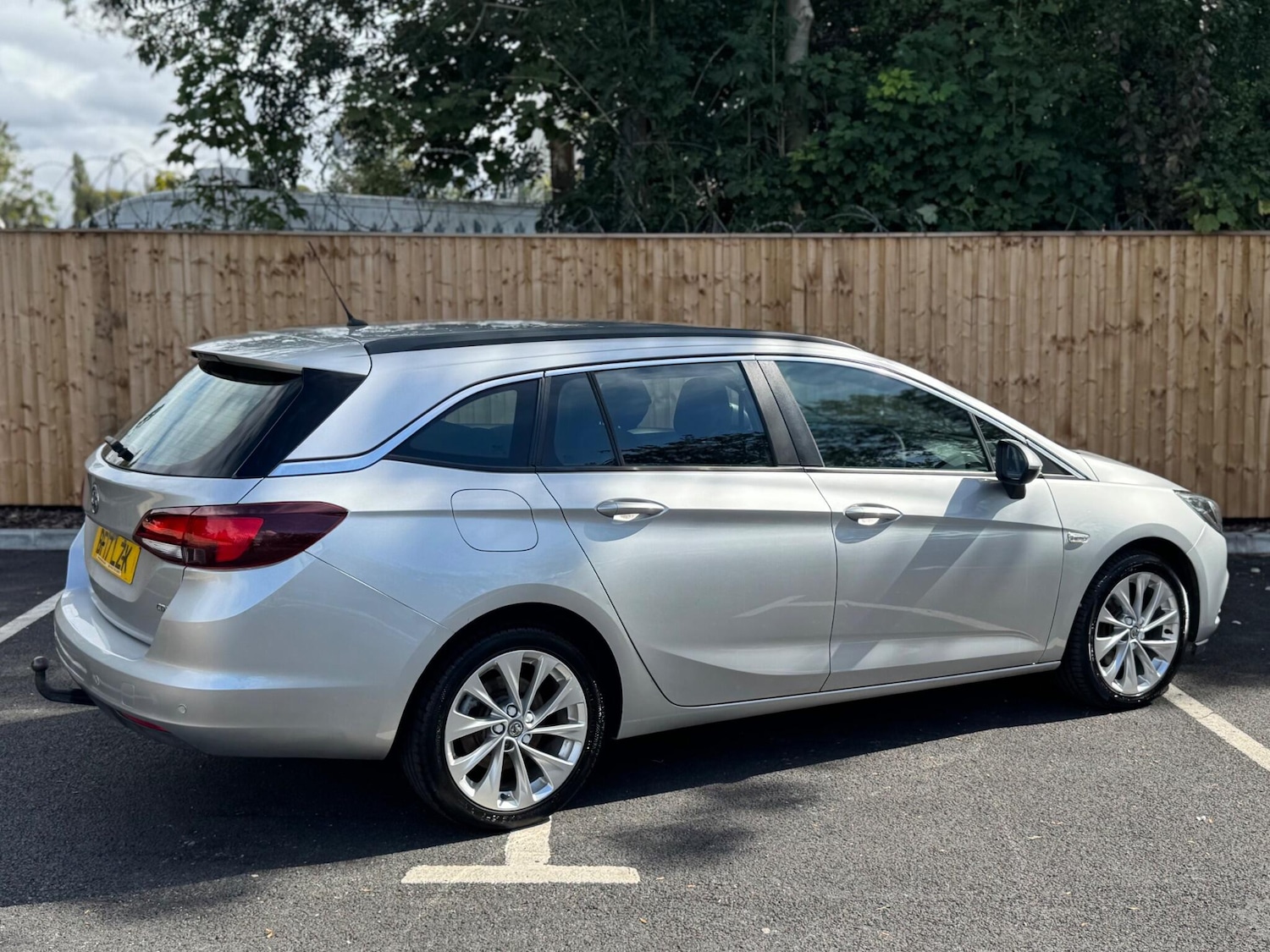 Used Vauxhall Astra 2017 for sale - 78100254: Photo 40