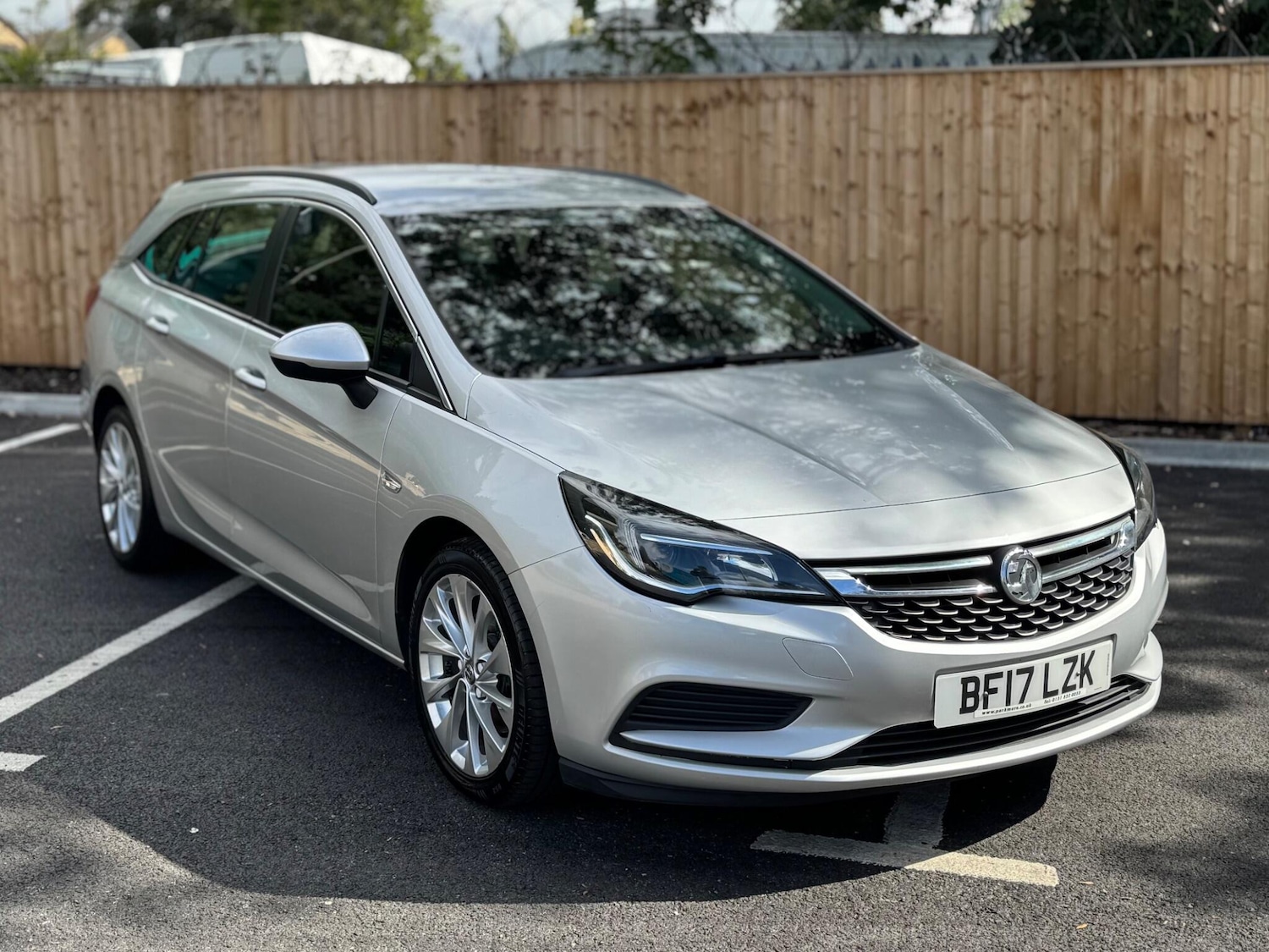 Used Vauxhall Astra 2017 for sale - 78100254: Photo 5