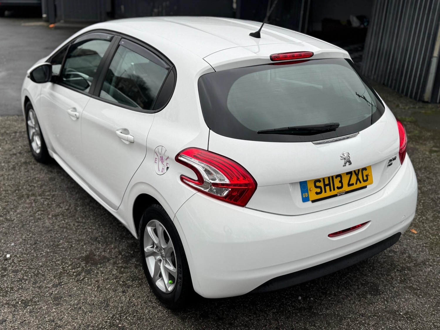 Used Peugeot 208 2013 for sale - 77410904: Photo 22