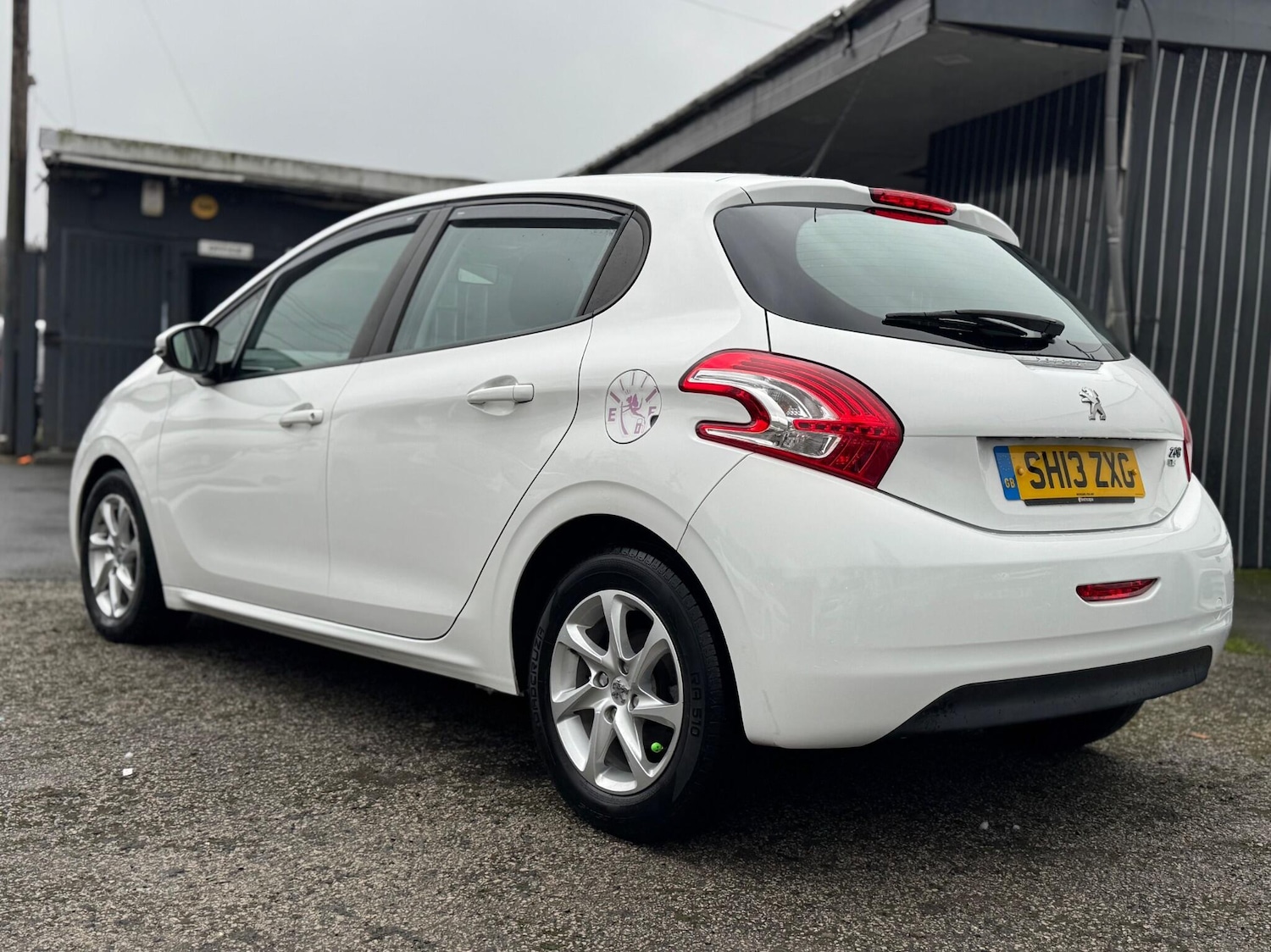 Used Peugeot 208 2013 for sale - 77410904: Photo 23