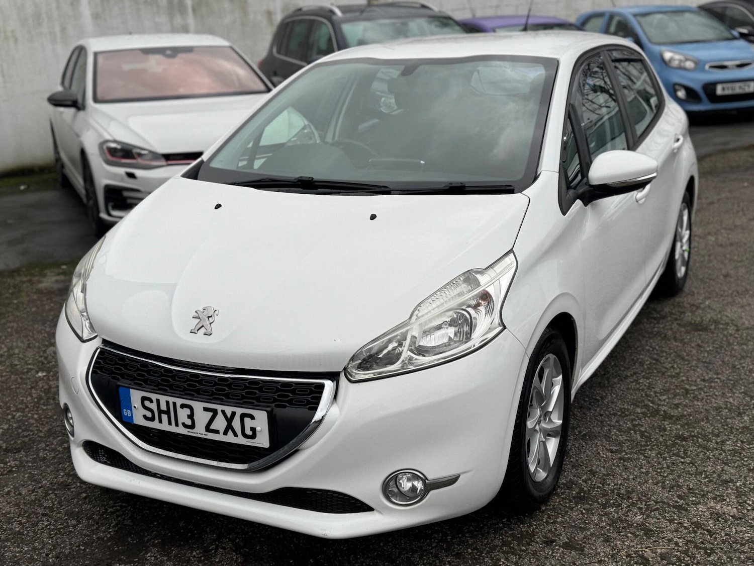 Used Peugeot 208 2013 for sale - 77410904: Photo 3