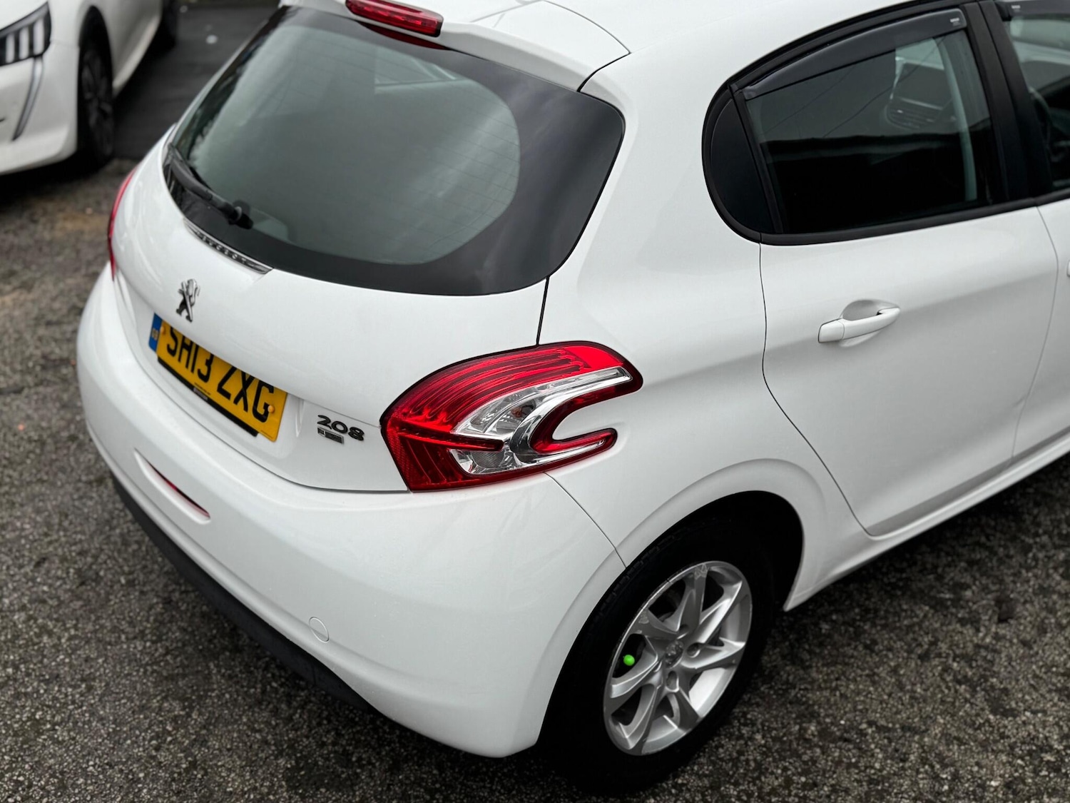Used Peugeot 208 2013 for sale - 77410904: Photo 38