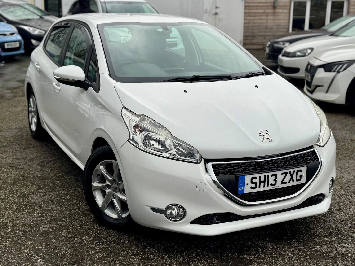 Used Peugeot 208 2013 for sale - 77410904: Photo 5
