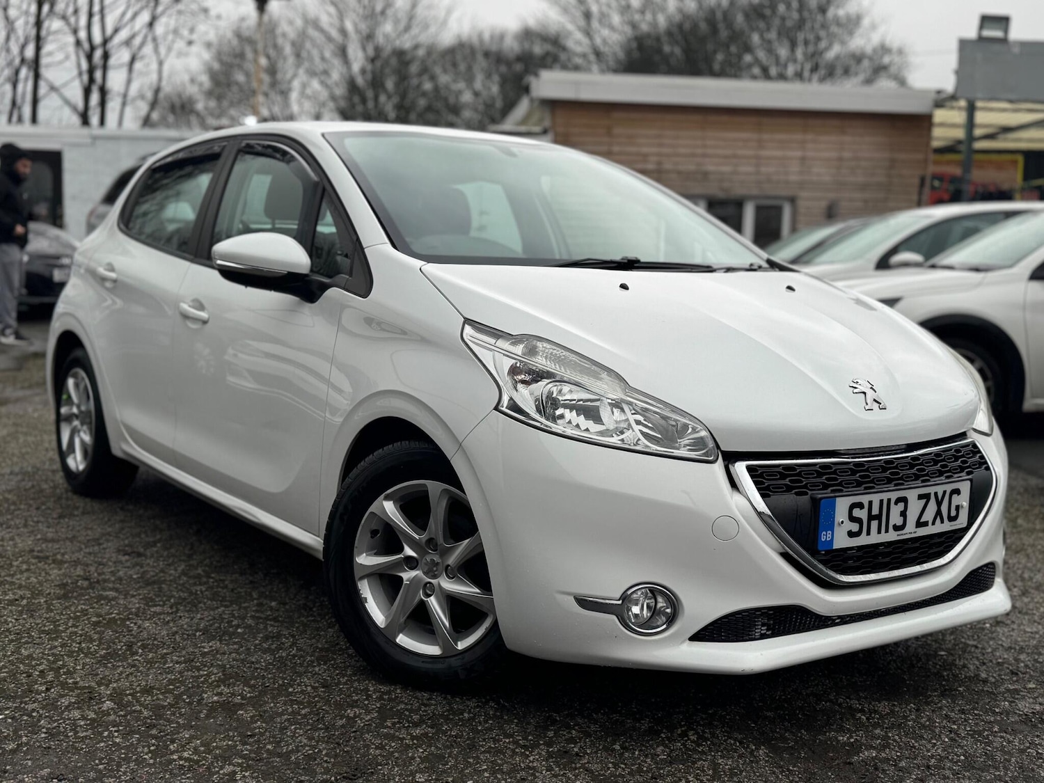 Used Peugeot 208 2013 for sale - 77410904: Photo 6