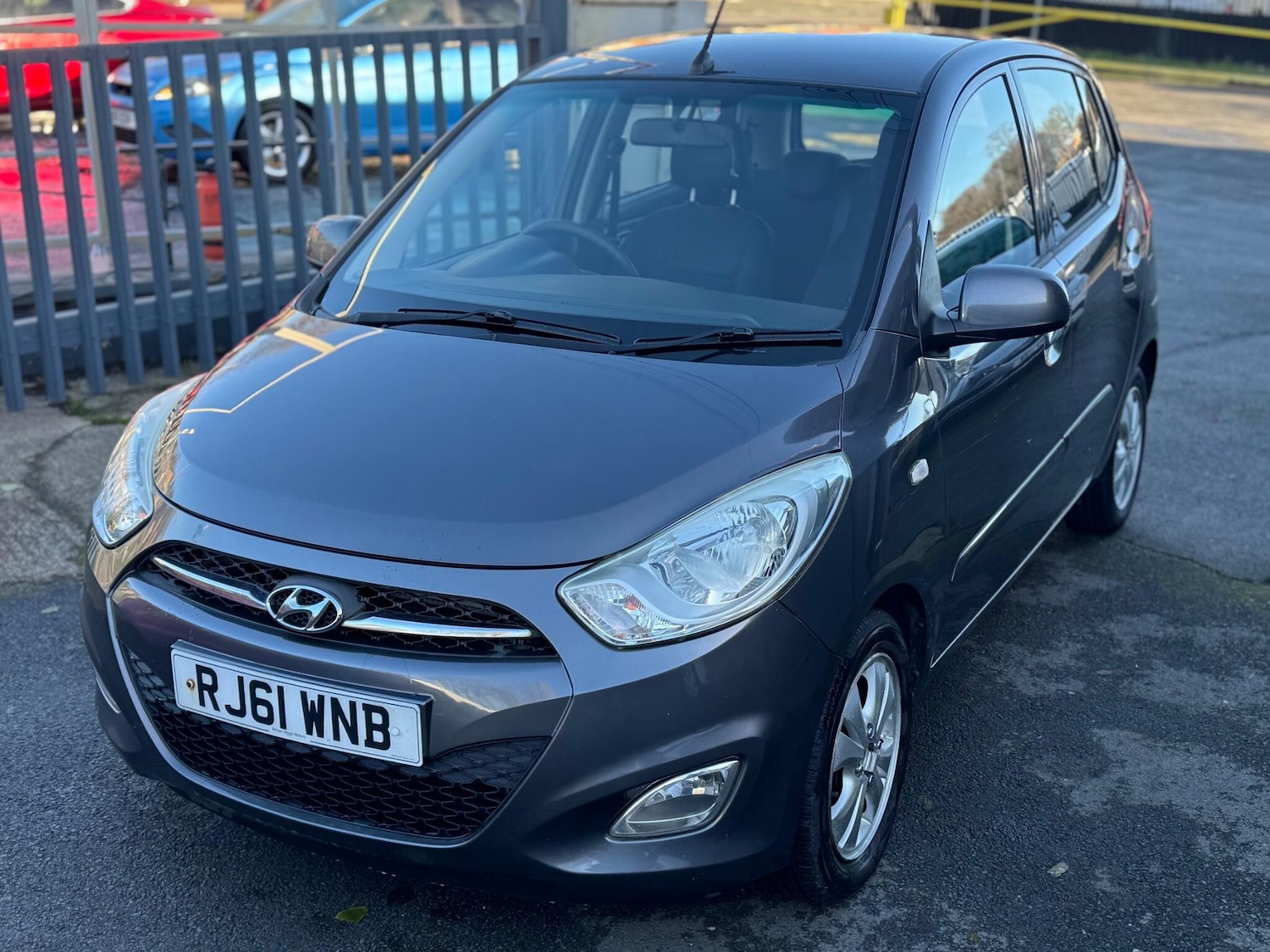Used Hyundai i10 2011 for sale - 76759403: Photo 14