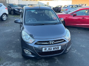 Used Hyundai i10 2011 for sale - 76759403: Photo