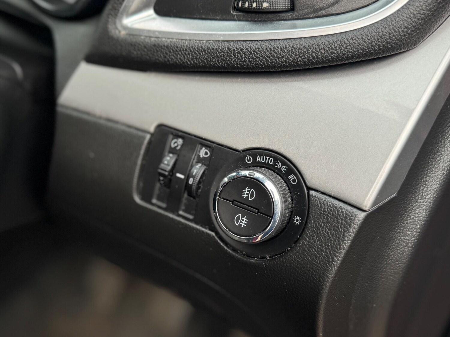 Used Vauxhall Mokka for sale - 78115792: Photo 43