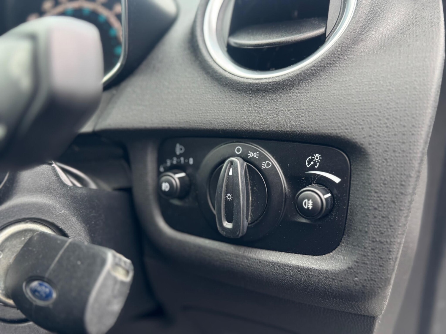 Used Ford Fiesta for sale - 78101163: Photo 40