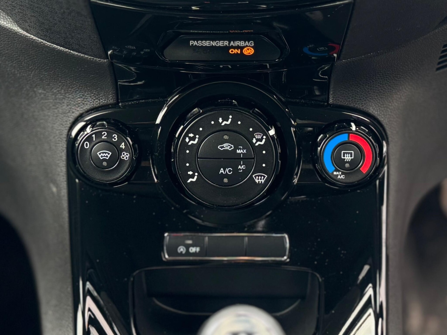 Used Ford Fiesta for sale - 78101163: Photo 75