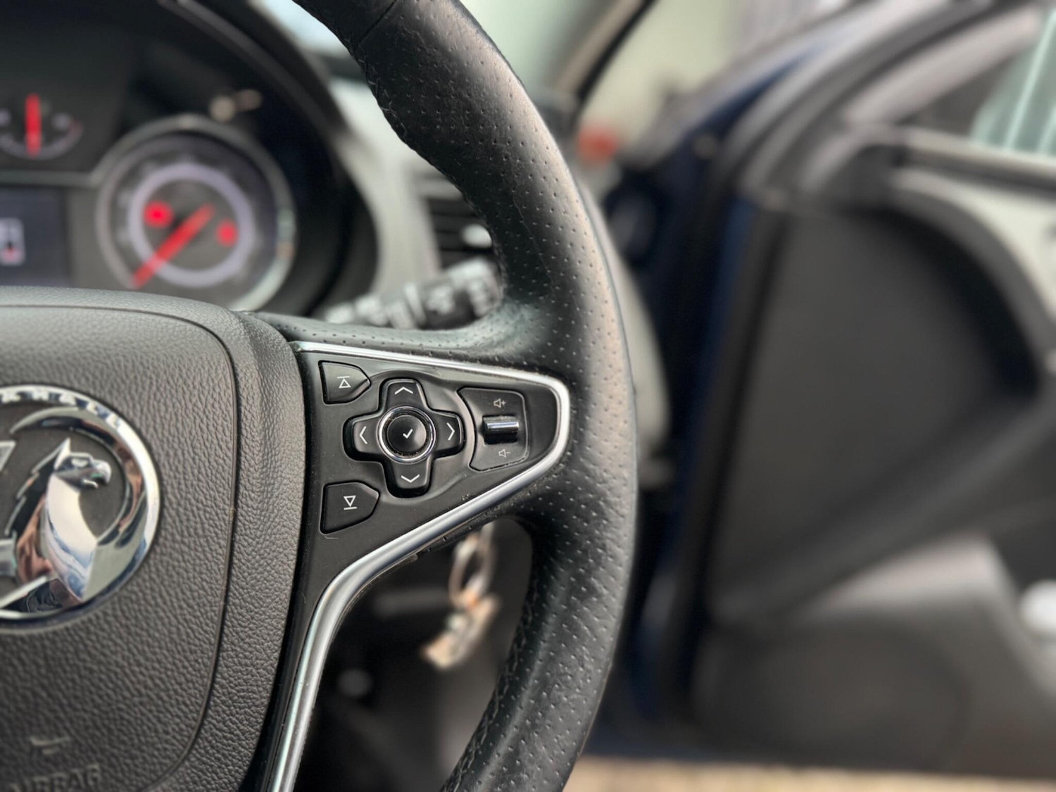 Used Vauxhall Insignia 2015 for sale - 78101504: Photo 73