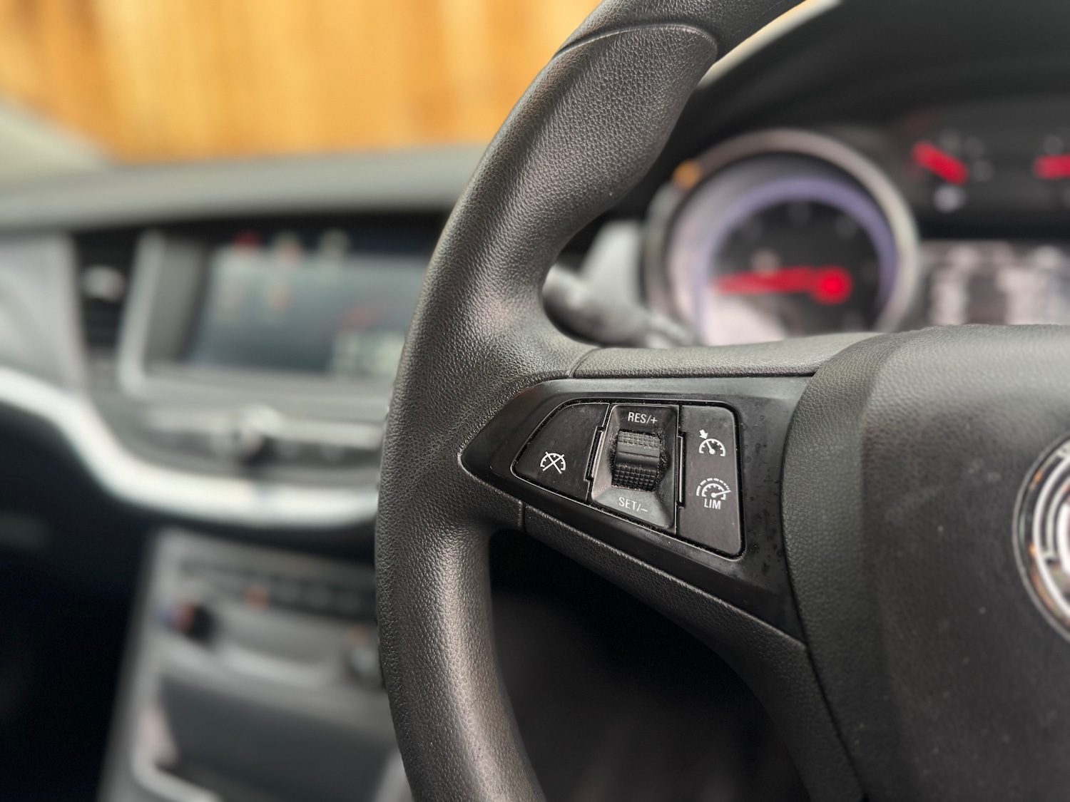 Used Vauxhall Astra 2016 for sale - 76554377: Photo 75