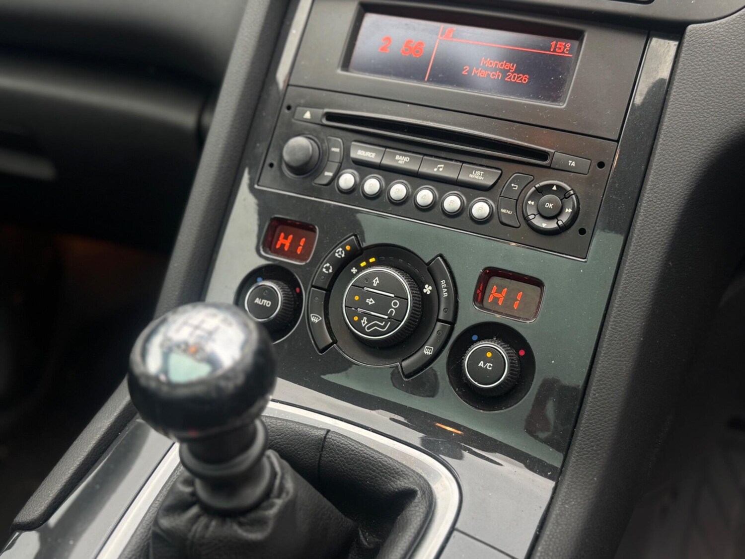 Used Peugeot 5008 2013 for sale - 77723806: Photo 23