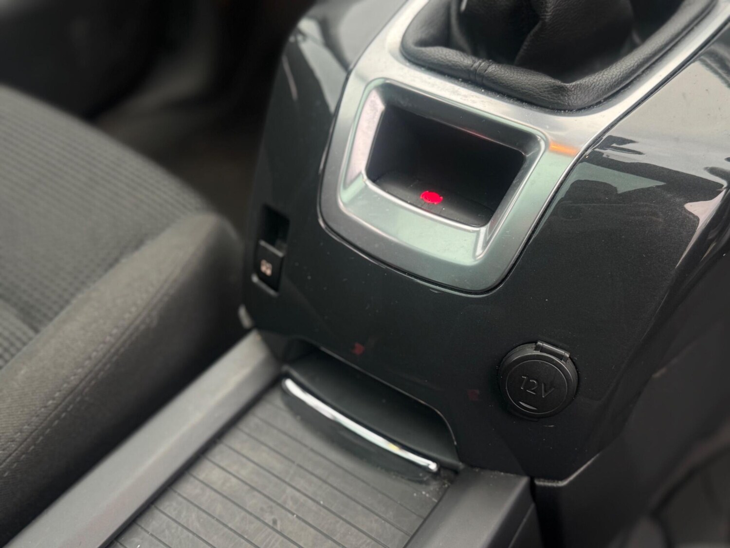 Used Peugeot 5008 2013 for sale - 77723806: Photo 54