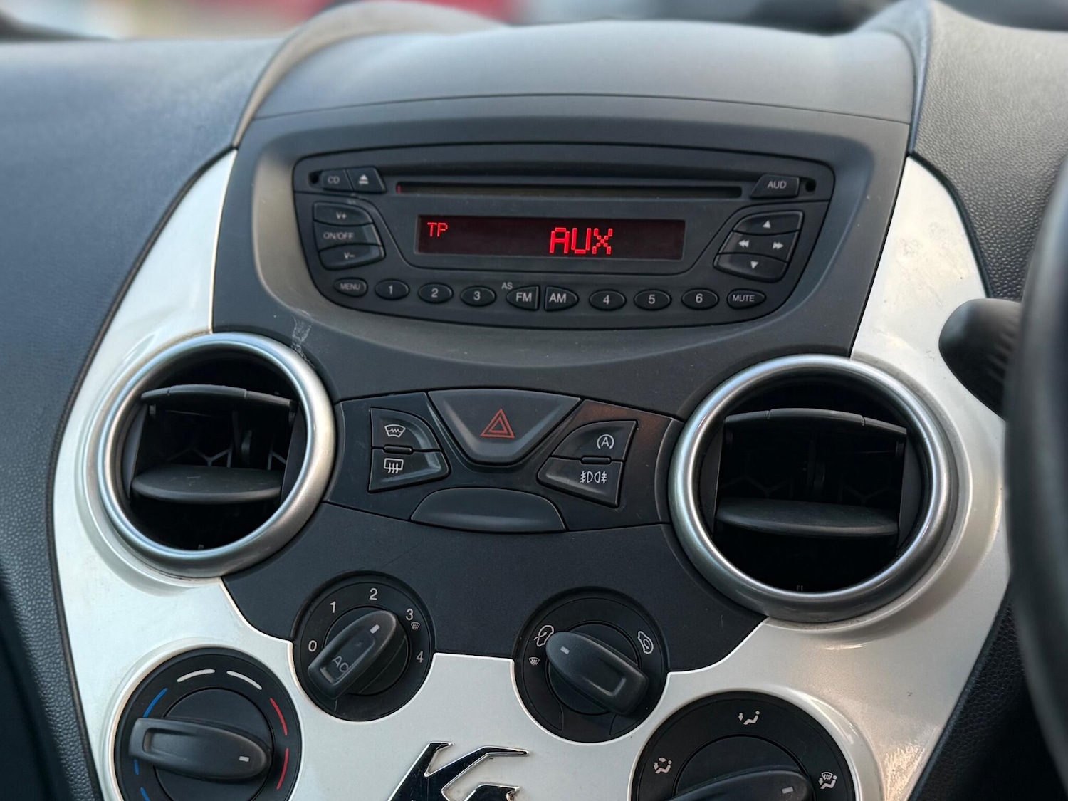 Used Ford Ka 2013 for sale - 77053952: Photo 33