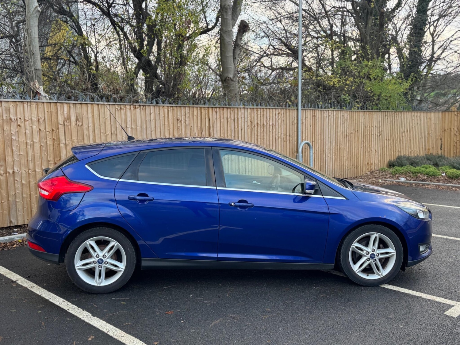 Used Ford Focus for sale - 76729073: Photo 32