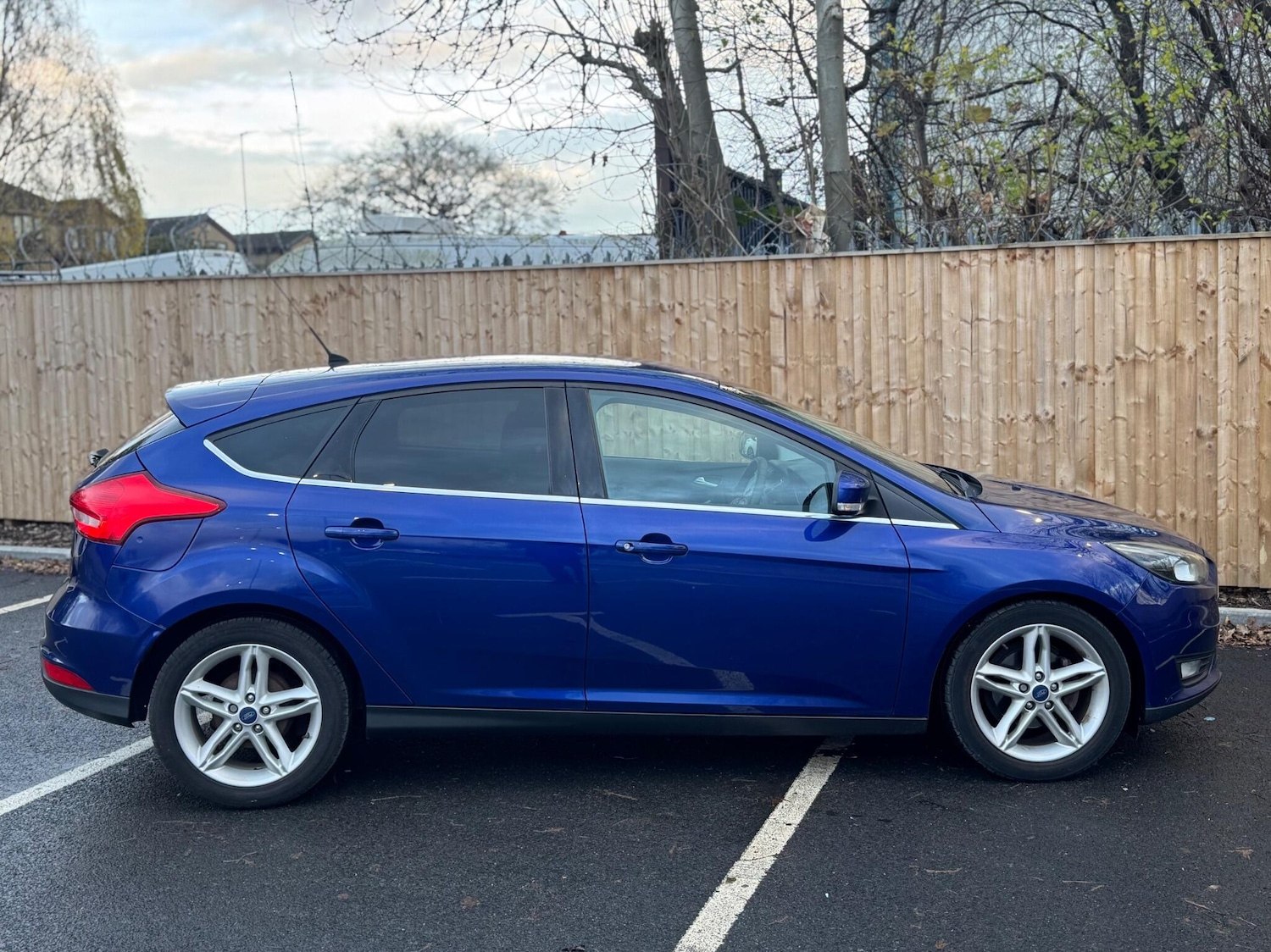 Used Ford Focus for sale - 76729073: Photo 42