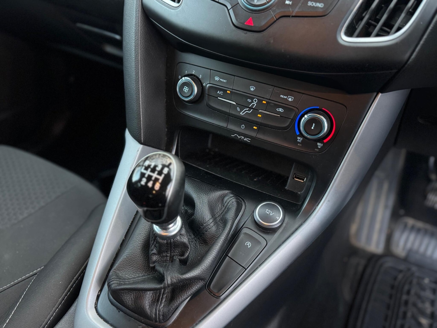 Used Ford Focus for sale - 76729073: Photo 59