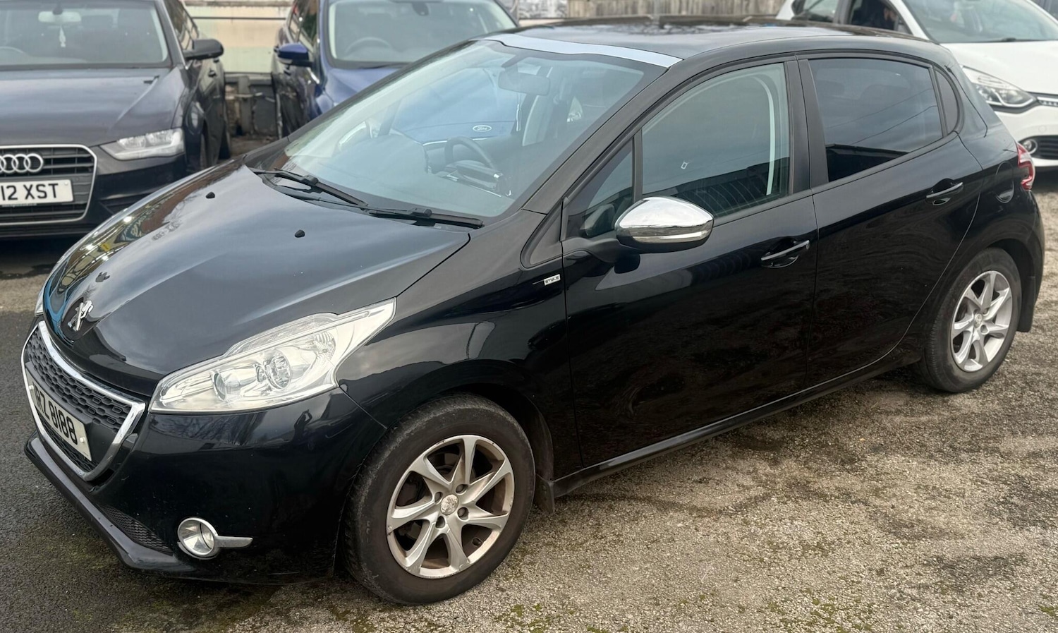 Used Peugeot 208 for sale - 77081996: Photo 2