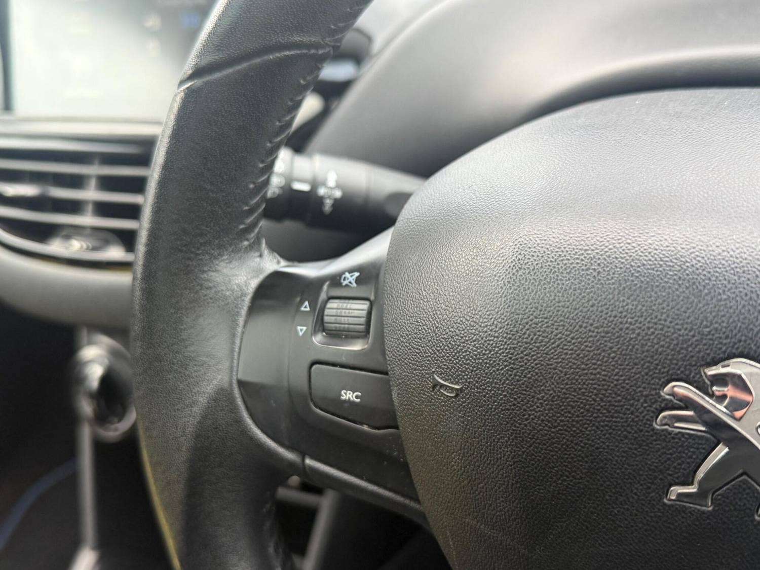 Used Peugeot 208 for sale - 77081996: Photo 53