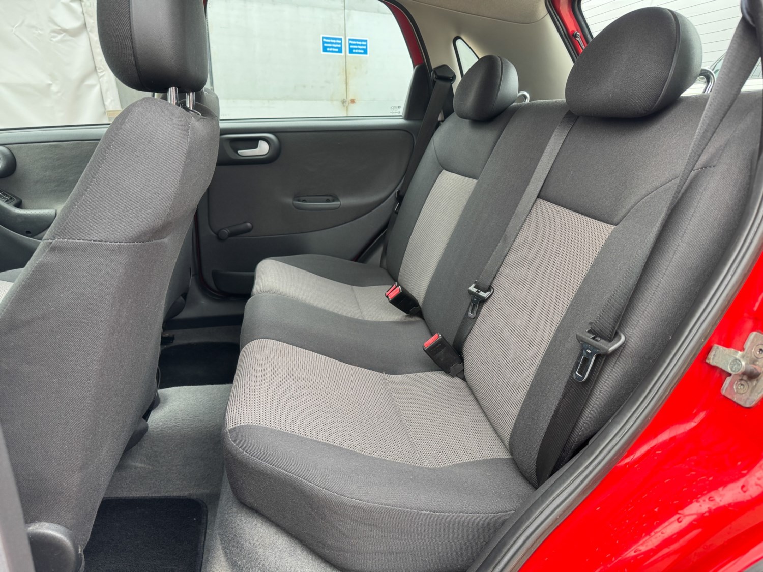 Vauxhall Corsa 2004 (54) - 1.2i 16V Energy 5dr - Image 12