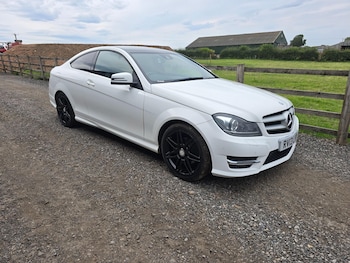 Used Mercedes-Benz C-Class 2013 for sale - 75515212: Photo