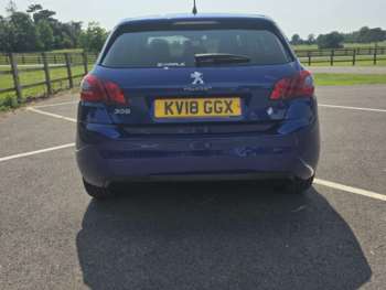 Used Peugeot 308 2018 for sale - 74930012: Photo