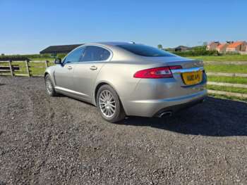 Used Jaguar XF 2010 for sale - 74627386: Photo