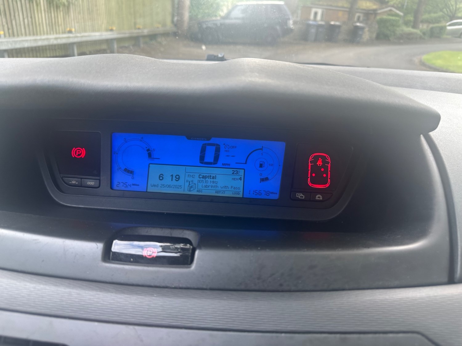 Citroen C4 Picasso 2007 (57) - 1.6HDi 16V VTR Plus 5dr [5 Seat] - Image 12