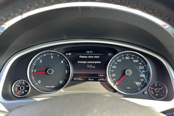 Used Volkswagen Touareg 2017 for sale - 76020623: Photo 10