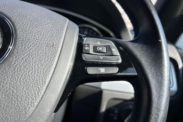 Used Volkswagen Touareg 2017 for sale - 76020623: Photo 9