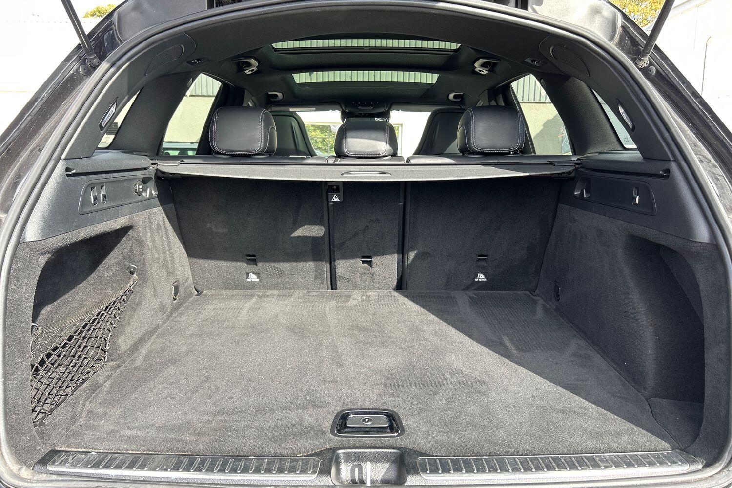 Used Mercedes-Benz GLC 2018 for sale - 76085228: Photo 16