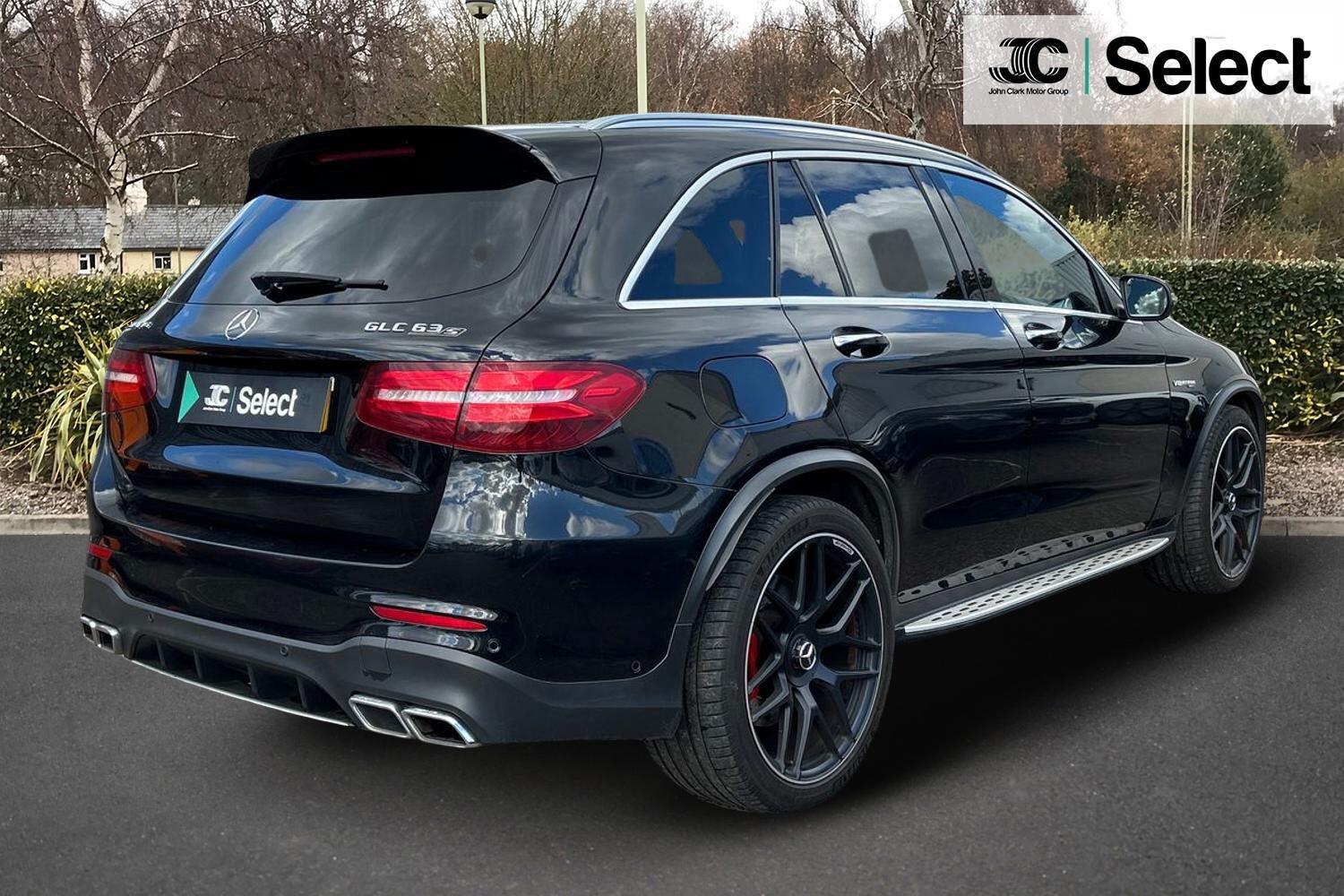Used Mercedes-Benz GLC 2018 for sale - 76085228: Photo 2