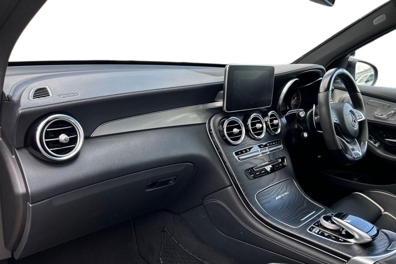 Used Mercedes-Benz GLC 2018 for sale - 76085228: Photo 6