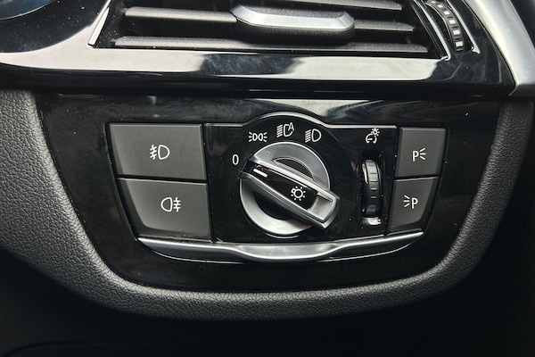 Used BMW 5 Series 2018 for sale - 76151923: Photo 21