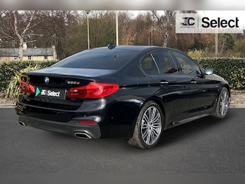 Used BMW 5 Series 2018 for sale - 76151923: Photo 2