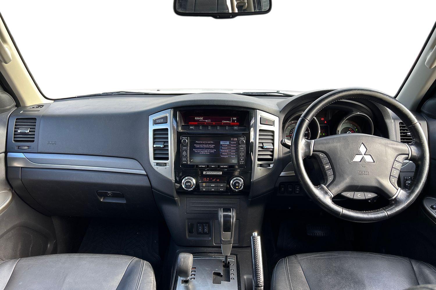 Used Mitsubishi Shogun 2015 for sale - 76001150: Photo 5